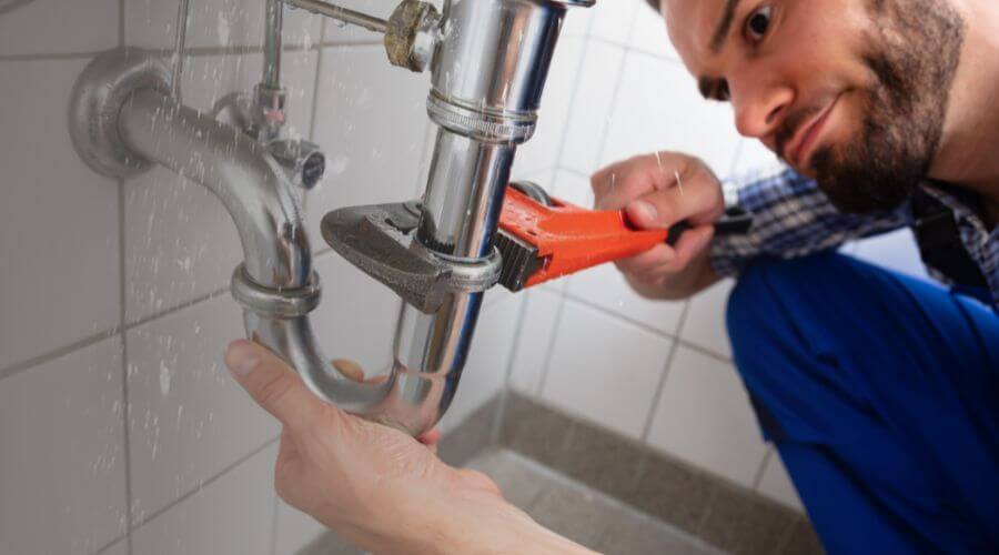 Professional emergency plumbing in Garden City, KS